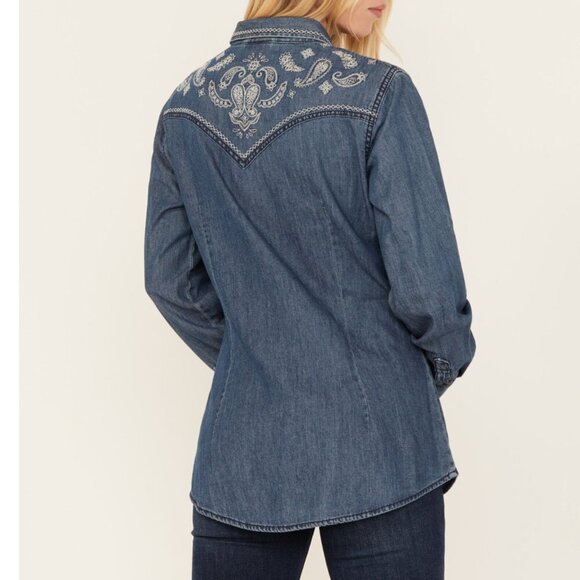 Wrangler Western Denim Shirt Womens XS Blue Retro Embroidered Long Sleeve Snap - Picture 6 of 6